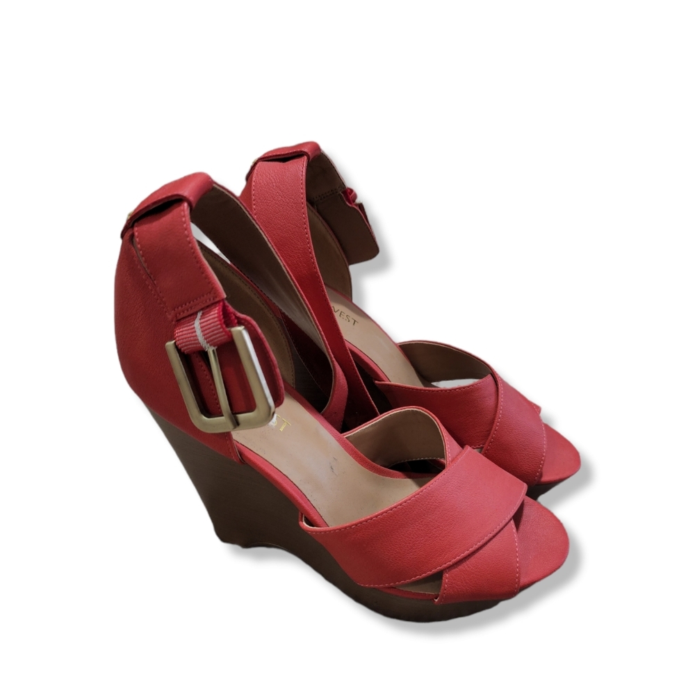 Nine west women ankle strap wedges size 6